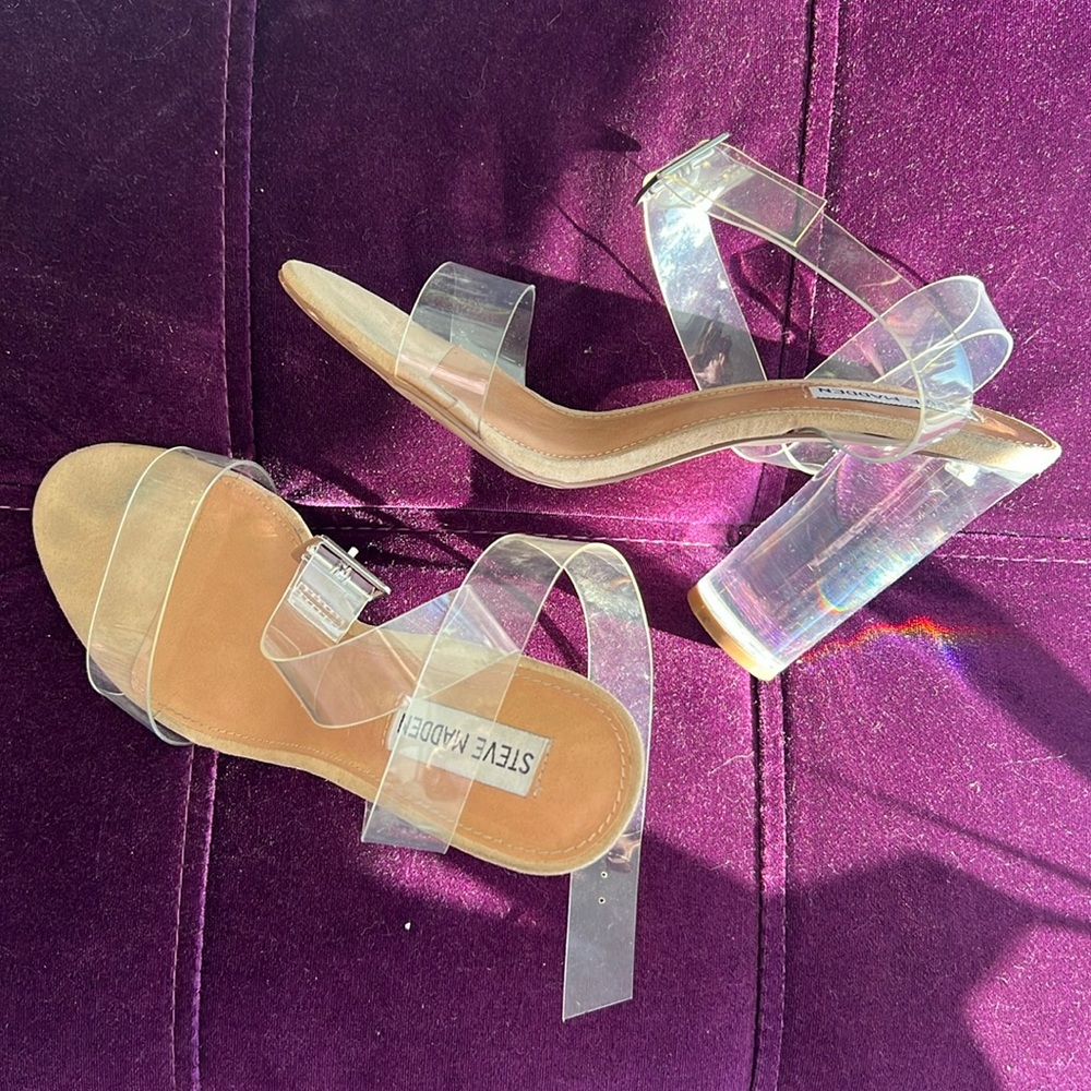STEVE MADDEN Sandal